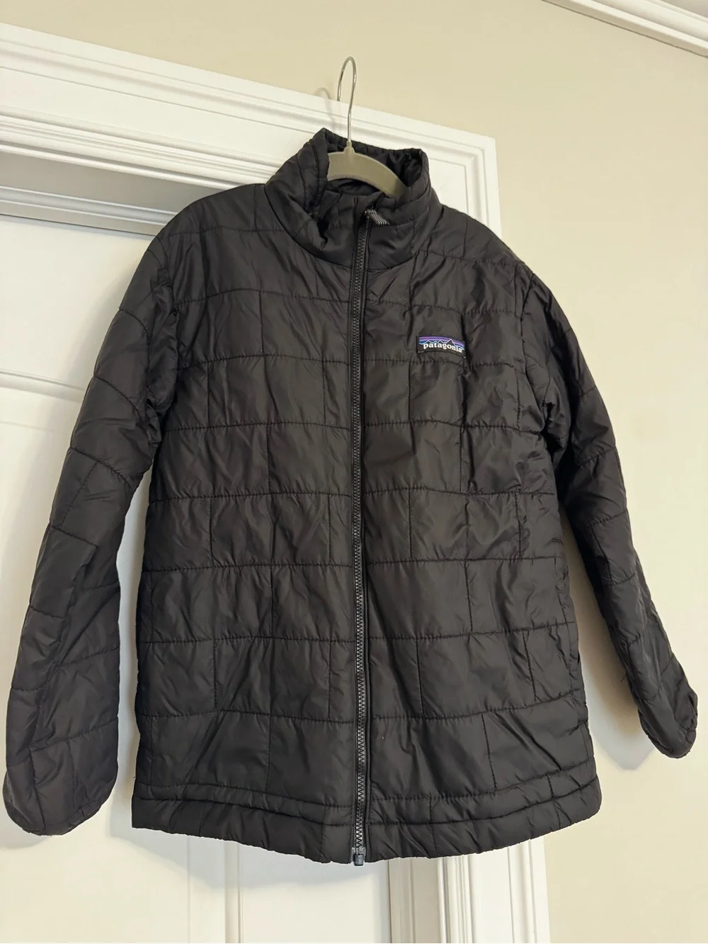 Patagonia Kids' Small Black Nano Puff® Brick Quilt Jacket warm, windproof and wa